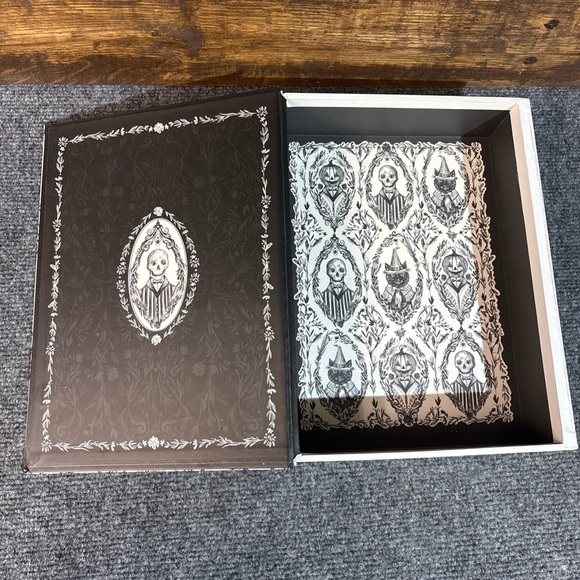 Punch Studio Decorative Nesting Book Box Halloween Skull Cat Pumpkin 8x11 - Picture 7 of 11